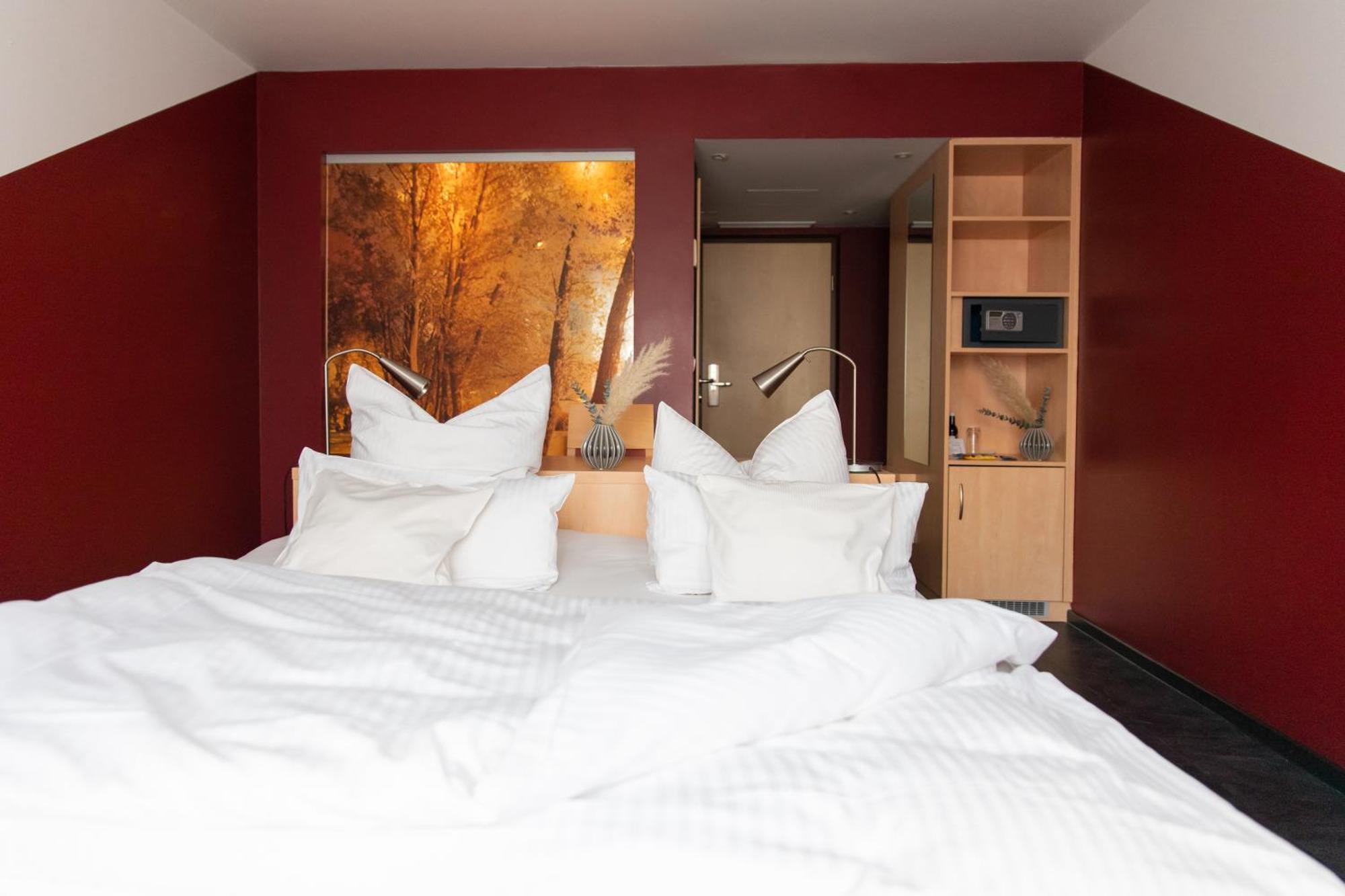 Mein Schlosshotel Heusenstamm Kültér fotó