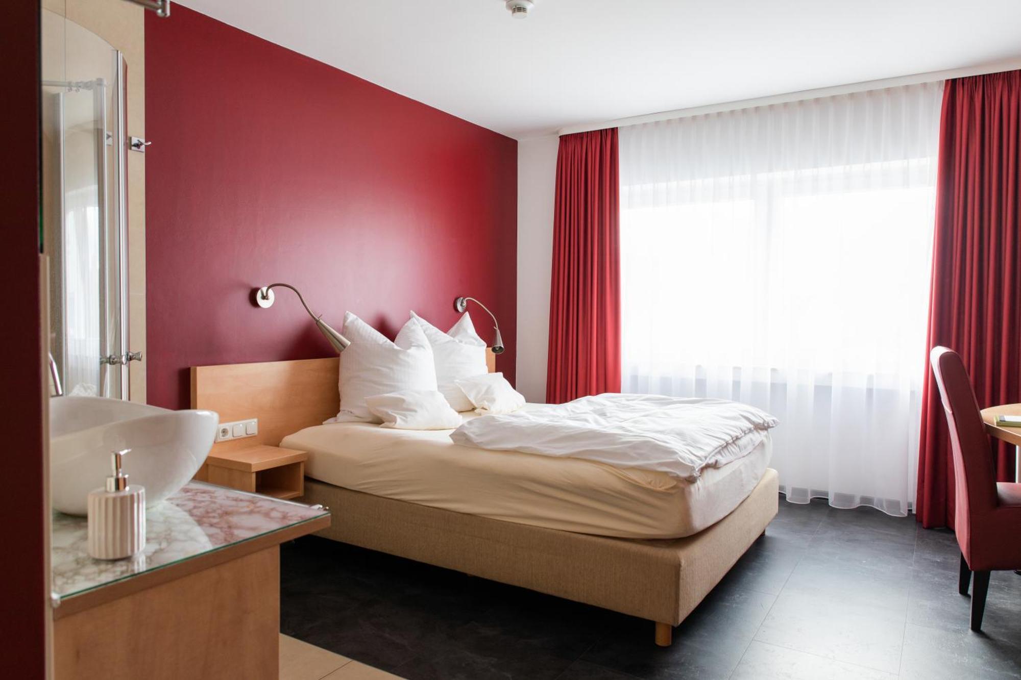 Mein Schlosshotel Heusenstamm Kültér fotó