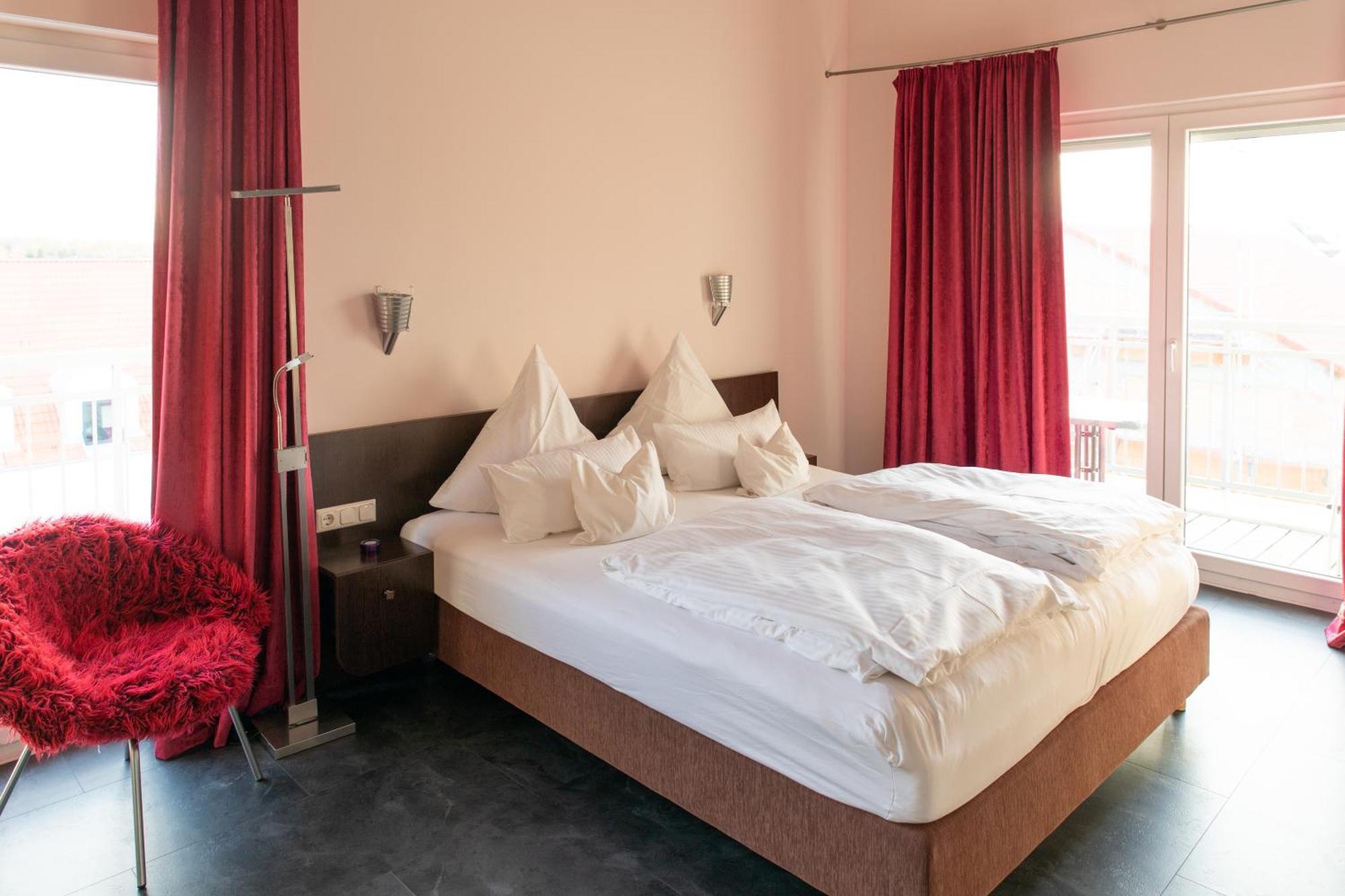 Mein Schlosshotel Heusenstamm Kültér fotó