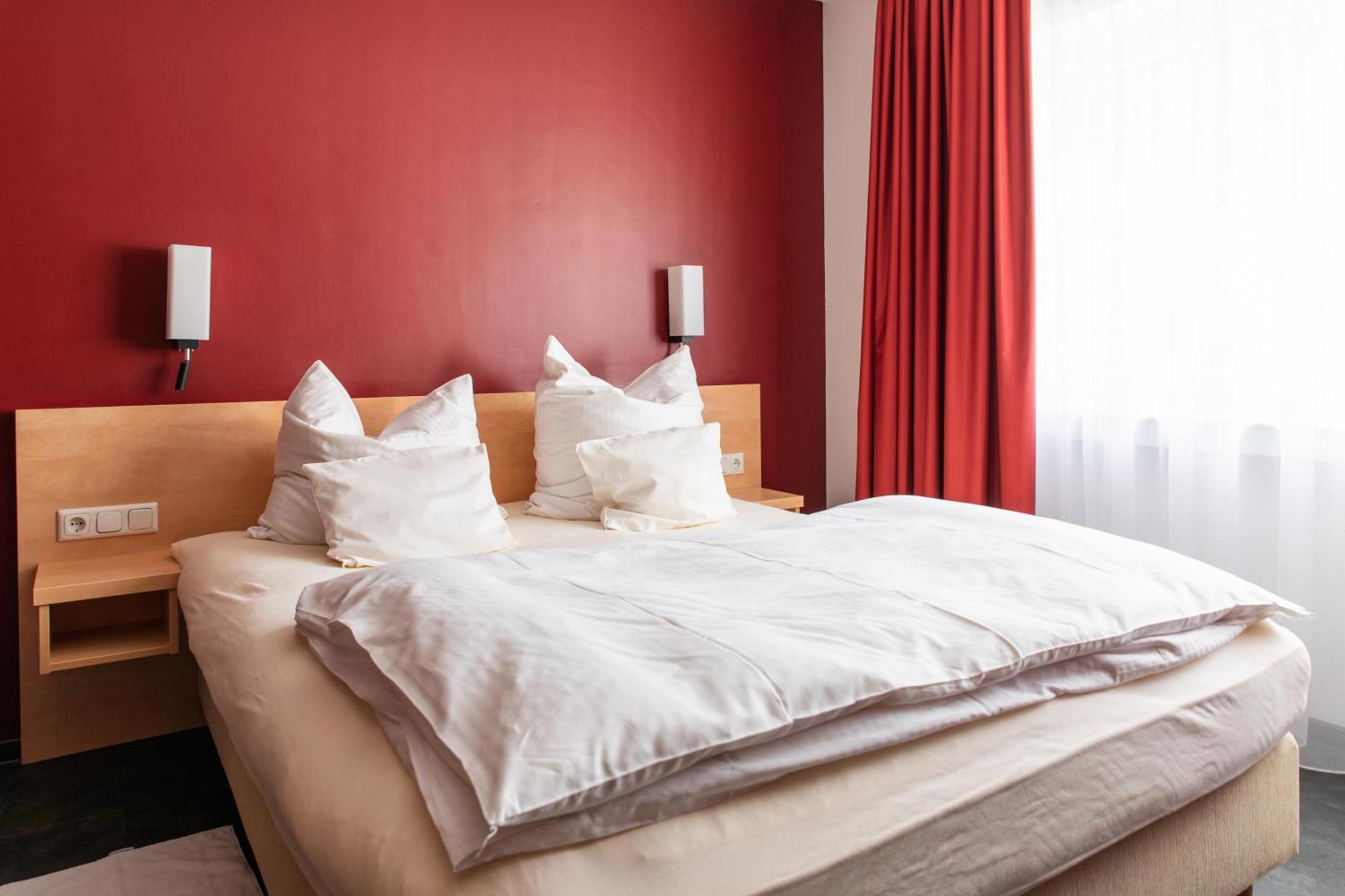 Mein Schlosshotel Heusenstamm Kültér fotó