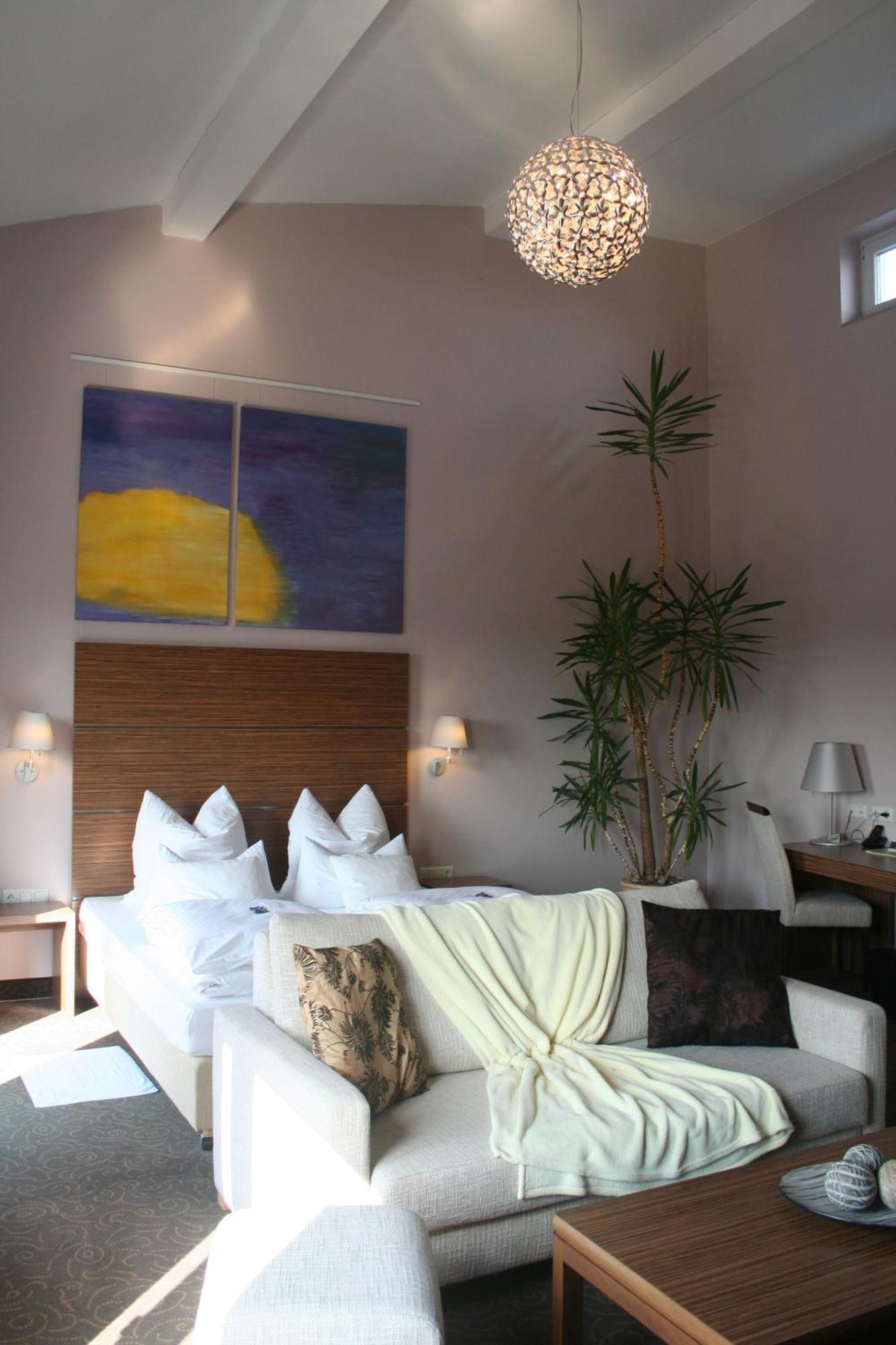 Mein Schlosshotel Heusenstamm Szoba fotó