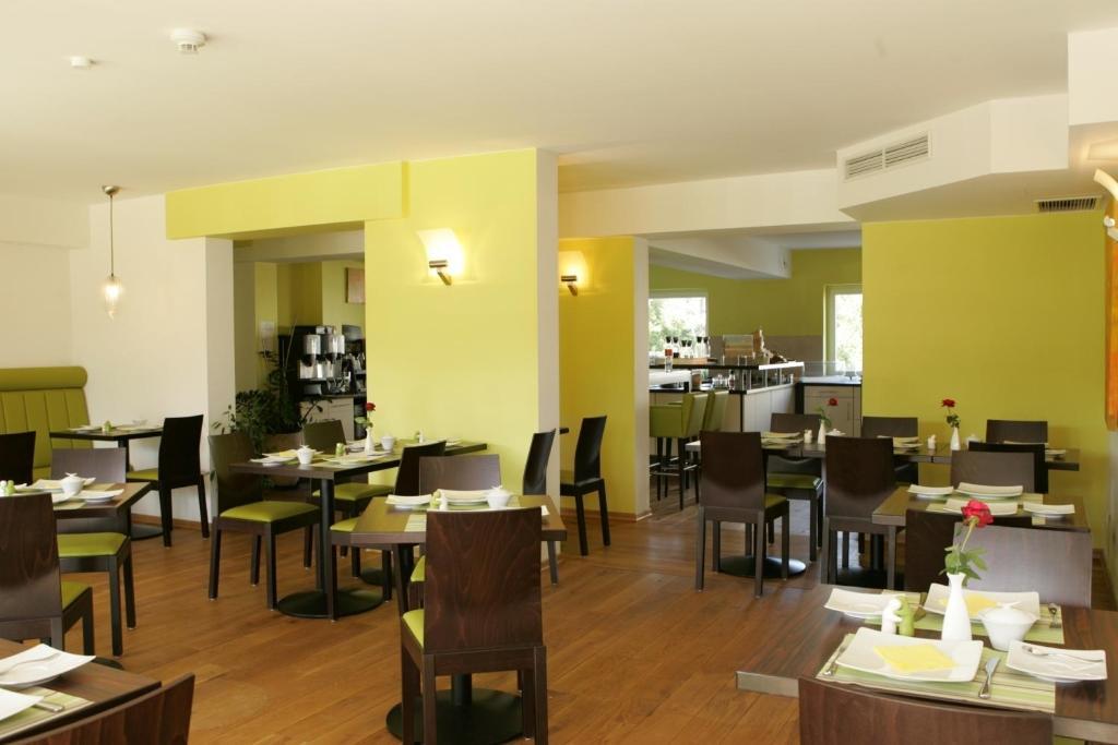Mein Schlosshotel Heusenstamm Kültér fotó