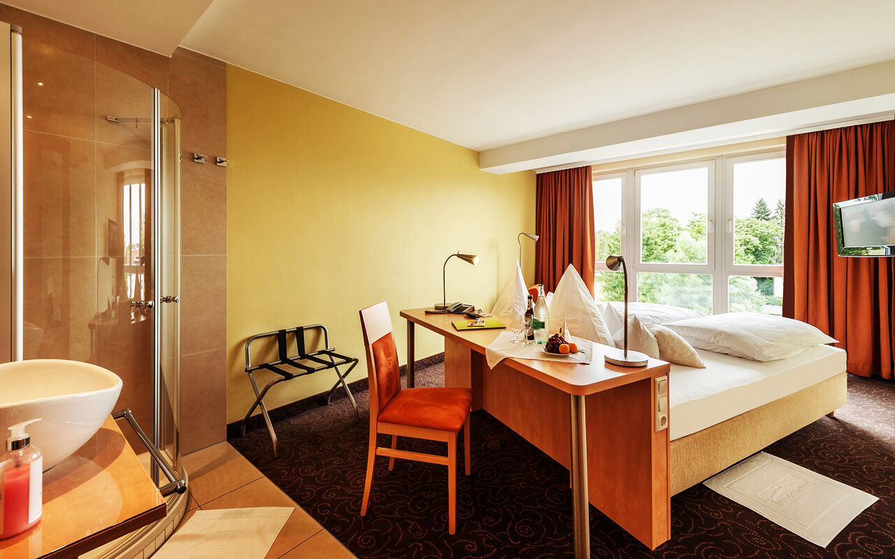 Mein Schlosshotel Heusenstamm Kültér fotó